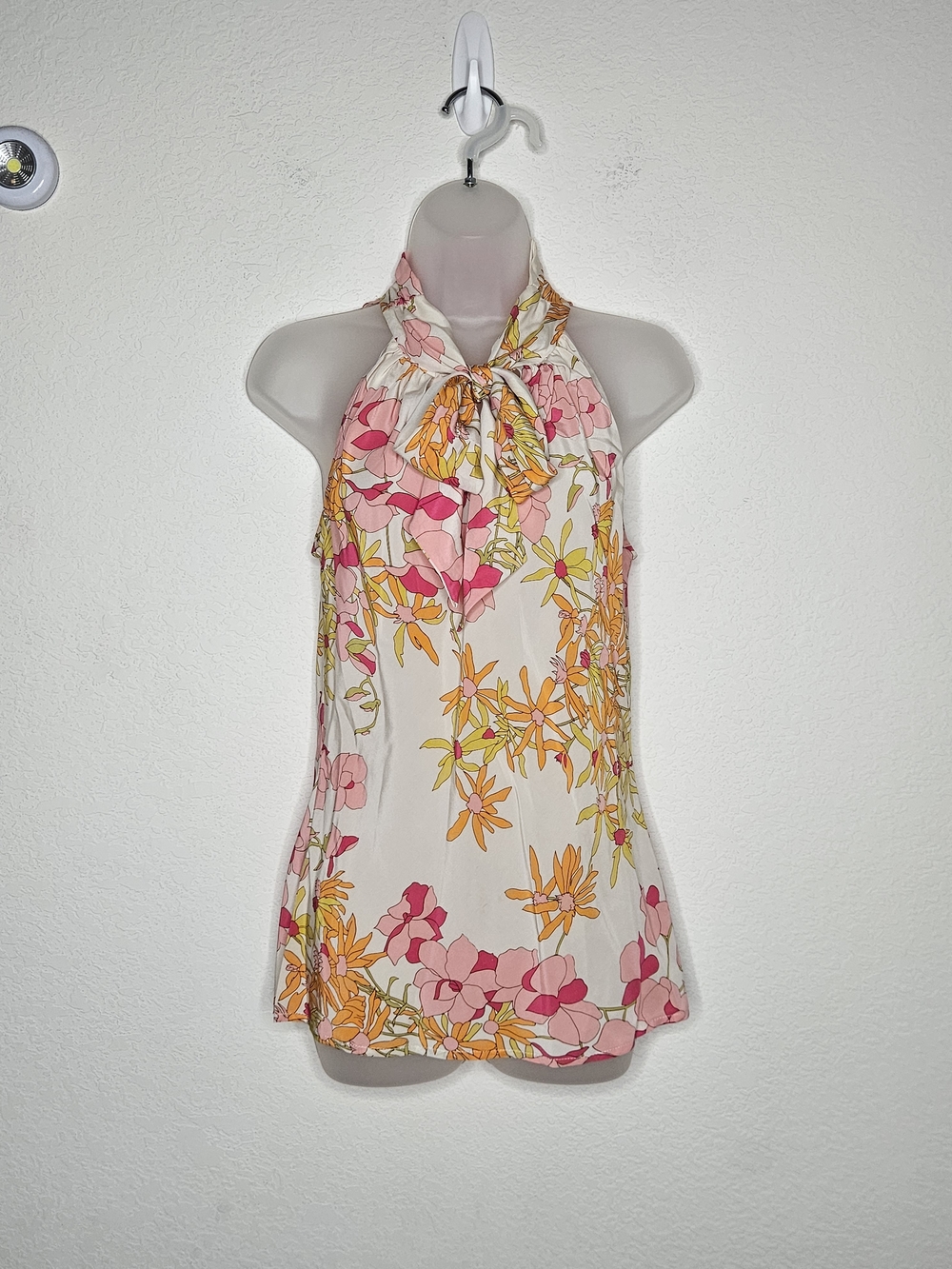 Sara Campbell 100% Silk Floral Halter Tie Neck Top Size 4 Made in USA Vintage